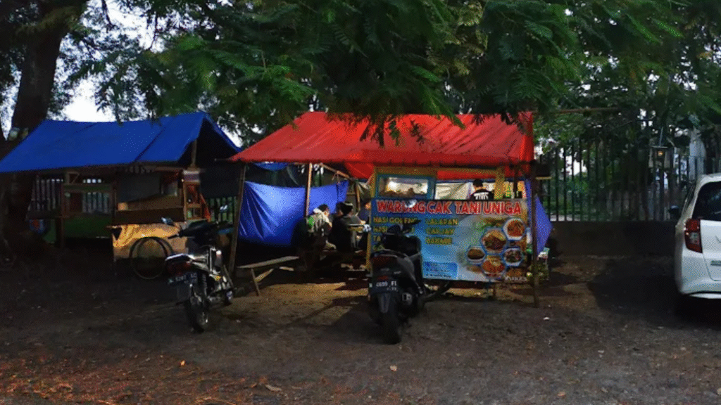 tempat makan cak tani