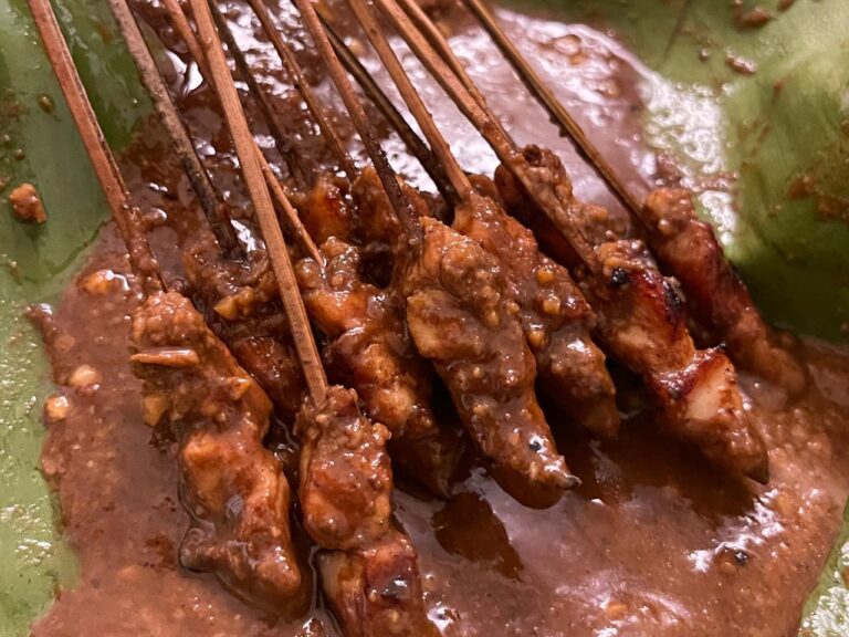 Sate Lalat Khas Pamekasan, Kuliner Mungil Harus Kamu Coba