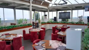 Sky Rooftop yang berada di hotel Rayz UMM