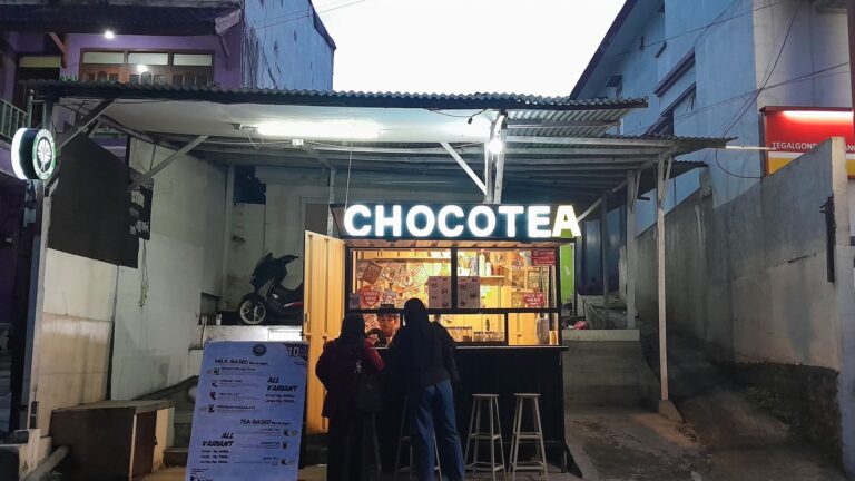 Kedai Choco Tea.