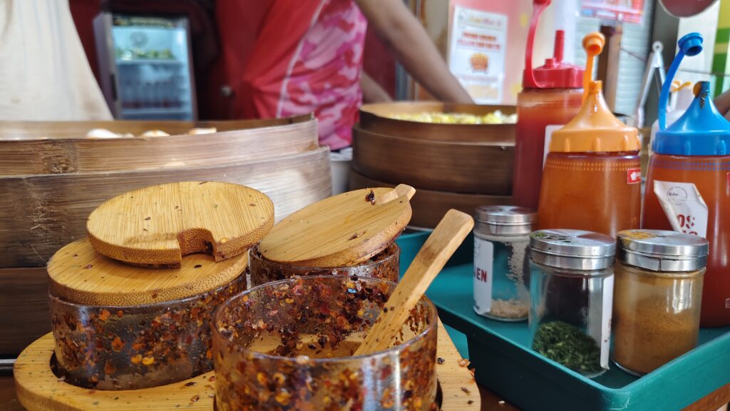 saus di kedai mbak vie