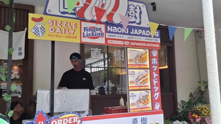 Naoki Hadirkan Menu Baru: Japadog, Perpaduan Hotdog dan Cita Rasa Jepang