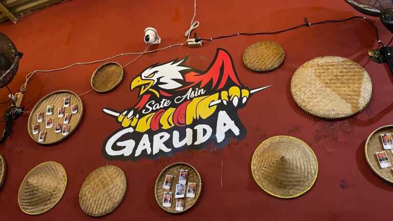 Outlet sate asin garuda.