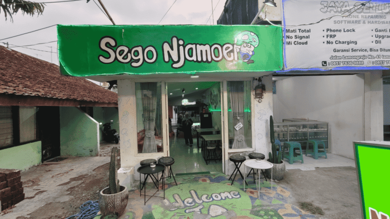 OUTLET SEGONJAMOER LAMONGAN