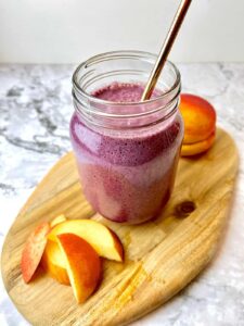 Blueberry-Peach Chia Seed Smoothie
