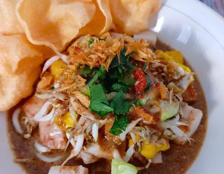 Kupat Tahu Pacitan
